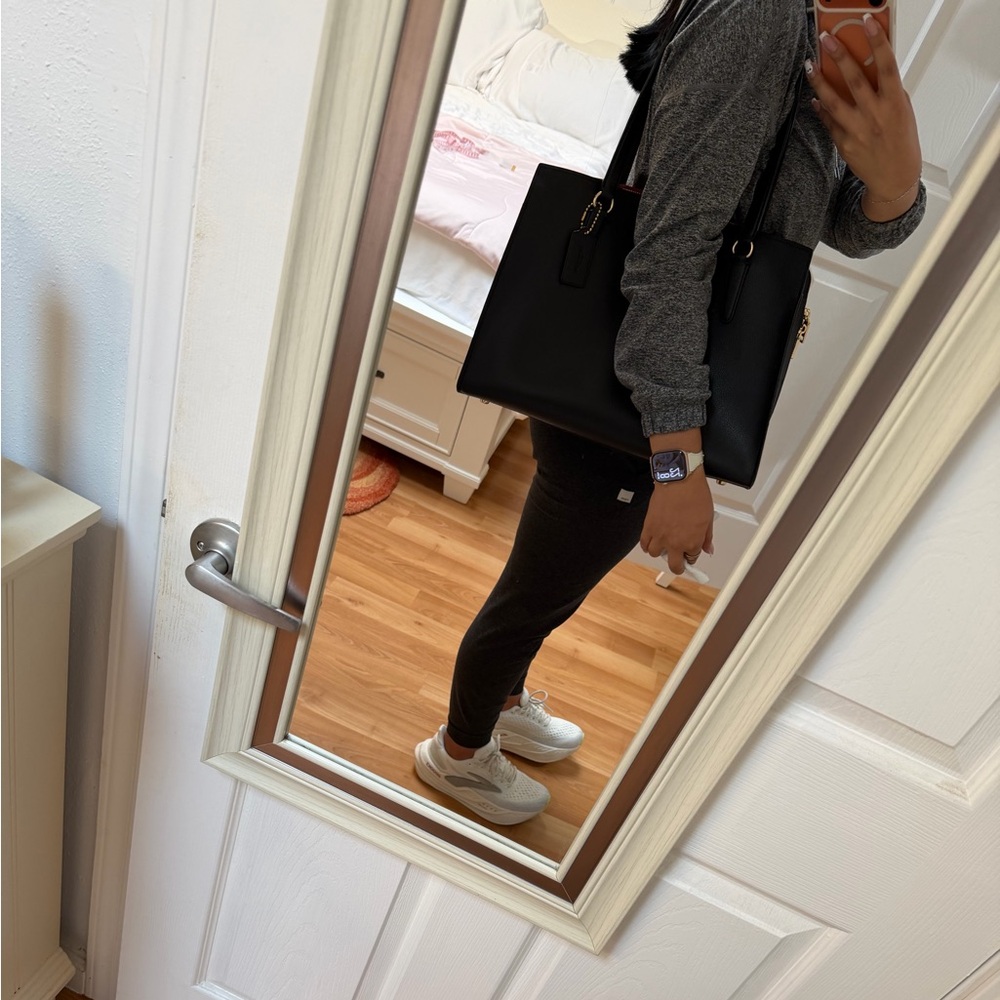 Coach Tatum carryall tore - Picture 2 of 12